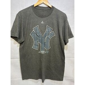 New York Yankees Majestic Mens MLB T-Shirt Heather Gray Short Sleeve Medium